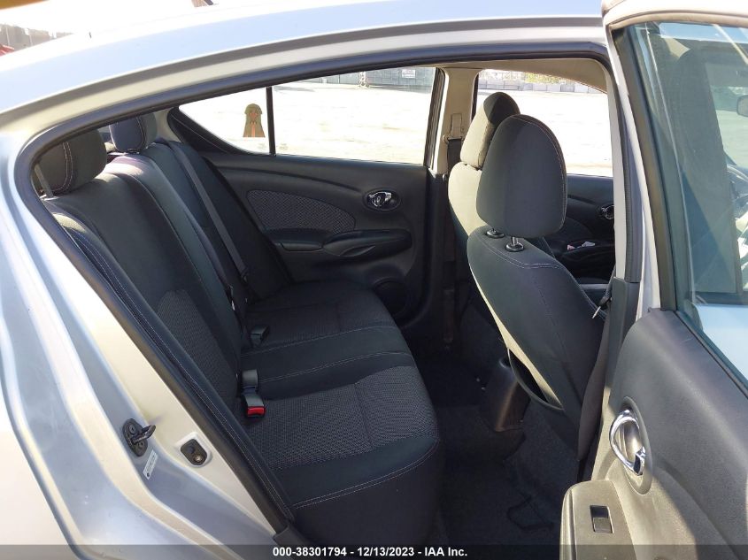 2014 NISSAN VERSA 1.6 SV - 3N1CN7AP8EL823095