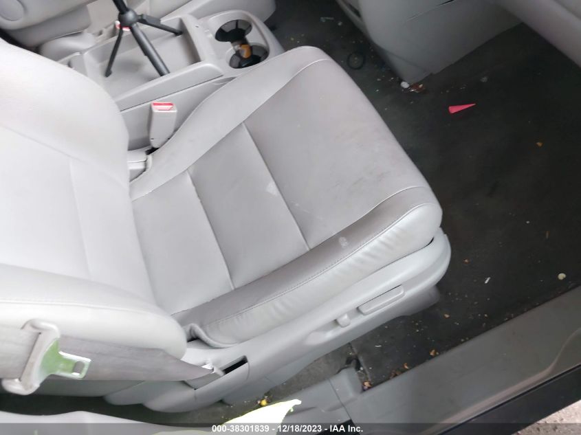 2014 HONDA ODYSSEY EX-L - 5FNRL5H66EB099212