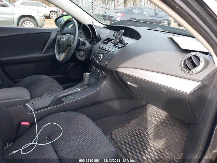 2013 MAZDA MAZDA3 I TOURING - JM1BL1V70D1833941