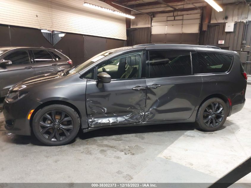2020 CHRYSLER PACIFICA TOURING L - 2C4RC1BG8LR116958