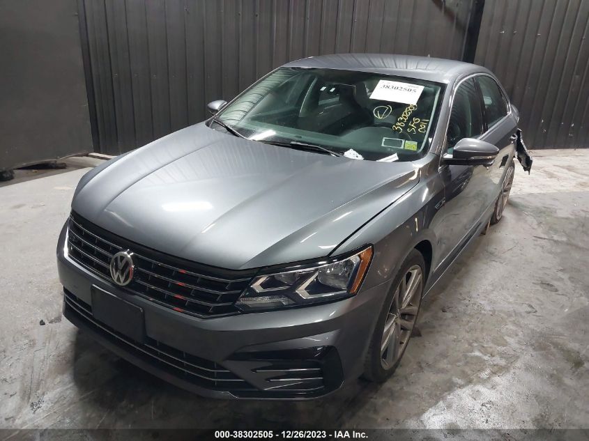 2017 VOLKSWAGEN PASSAT 1.8T R-LINE - 1VWDT7A30HC044775