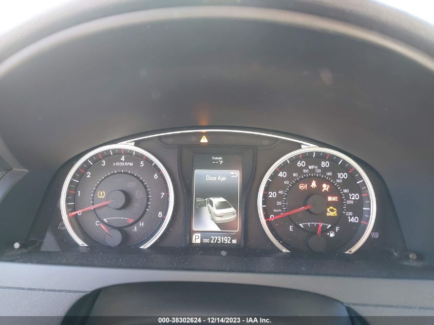 2017 TOYOTA CAMRY SE - 4T1BF1FK1HU333930