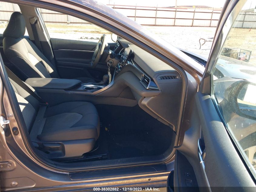 2022 TOYOTA CAMRY LE - 4T1C11AK4NU628848