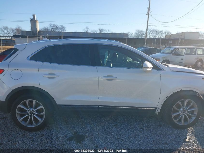 2017 LINCOLN MKC SELECT - 5LMCJ2C9XHUL12131