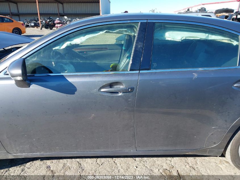2013 LEXUS ES 350 - JTHBK1GG9D2083383