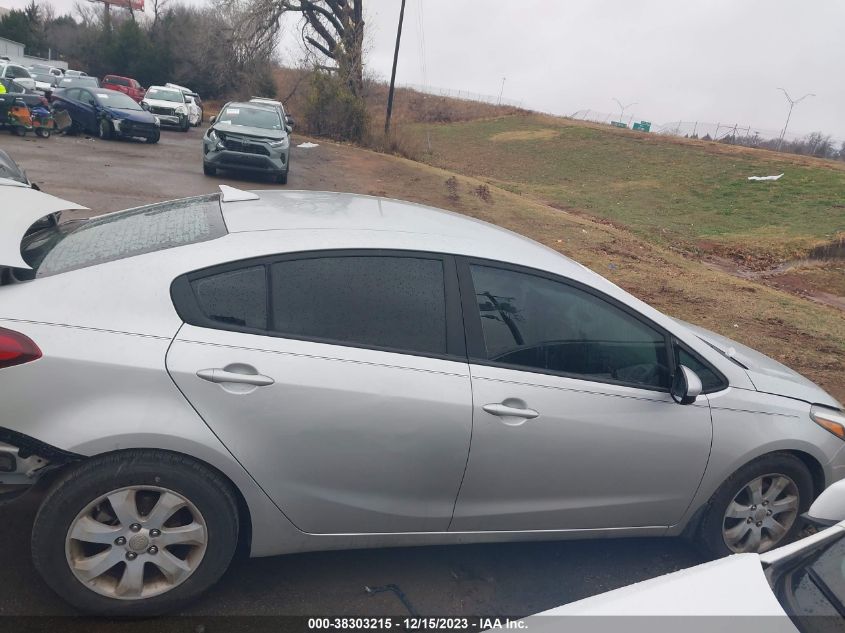 2018 KIA FORTE LX - 3KPFL4A77JE212570