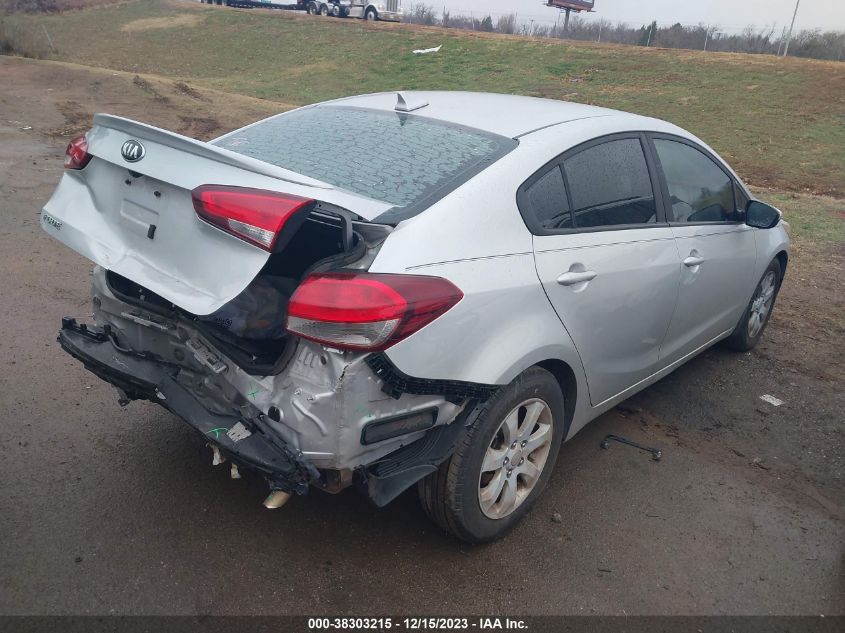 2018 KIA FORTE LX - 3KPFL4A77JE212570