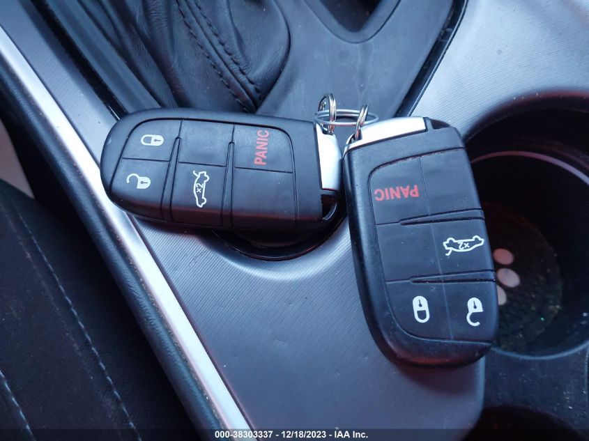 2020 DODGE CHALLENGER SXT - 2C3CDZAG8LH218659