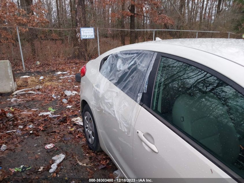 2015 KIA FORTE LX - KNAFK4A69F5373500