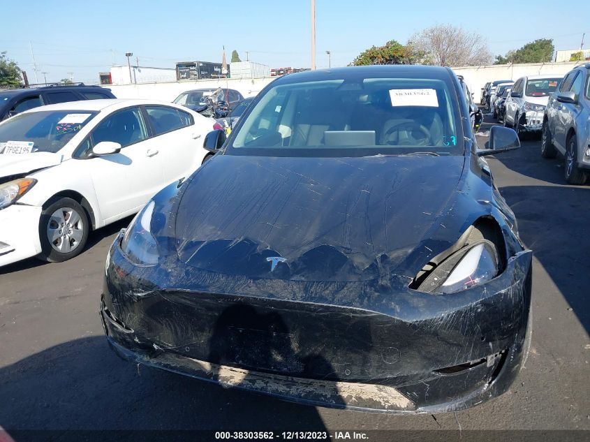 2021 TESLA MODEL Y - 5YJYGDEF4MF298935