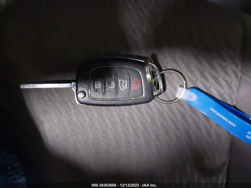 2015 HYUNDAI SANTA FE SPORT 2.4L - 5XYZTDLBXFG279950