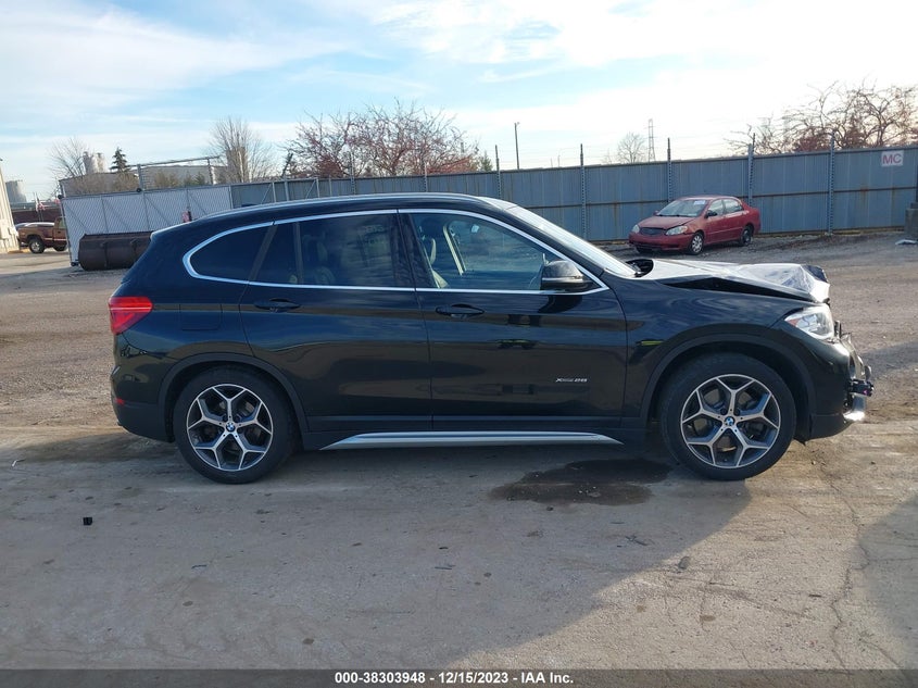 VIN WBXHT3C31J5K26282 2018 BMW X1 XDRIVE28I