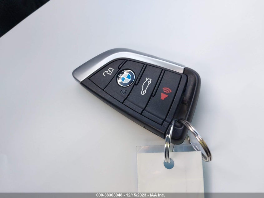 VIN WBXHT3C31J5K26282 2018 BMW X1 XDRIVE28I
