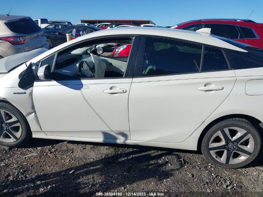 2016 TOYOTA PRIUS FOUR TOURING - JTDKARFUXG3016039