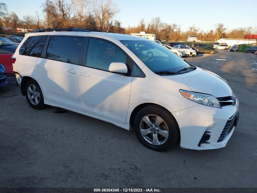 2018 TOYOTA SIENNA LE 8 PASSENGER - 5TDKZ3DC9JS933494