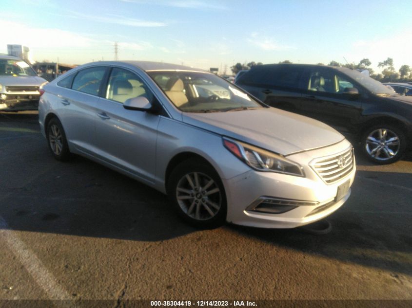 2015 HYUNDAI SONATA SE - 5NPE24AF7FH006786