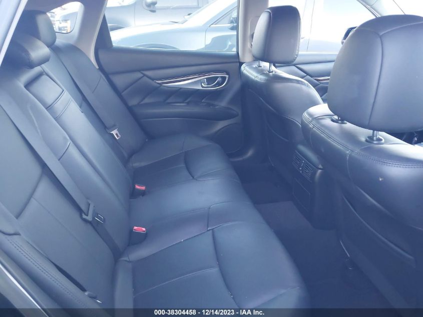 2016 INFINITI Q70 3.7 JN1BY1AP5GM221392