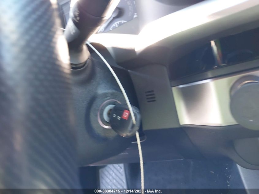 2017 TOYOTA TACOMA SR5 V6 - 5TFAZ5CN4HX023640