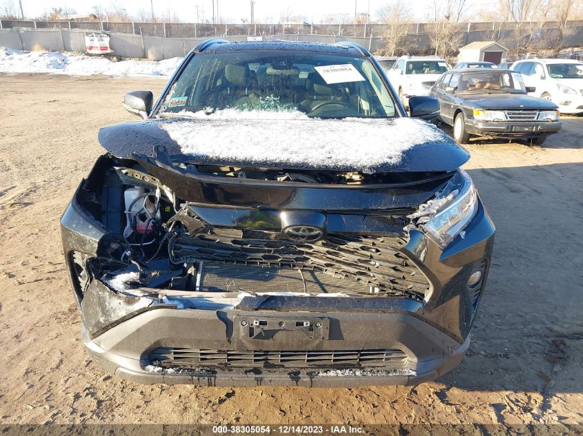 2021 TOYOTA RAV4 XLE - 2T3P1RFVXMC146217
