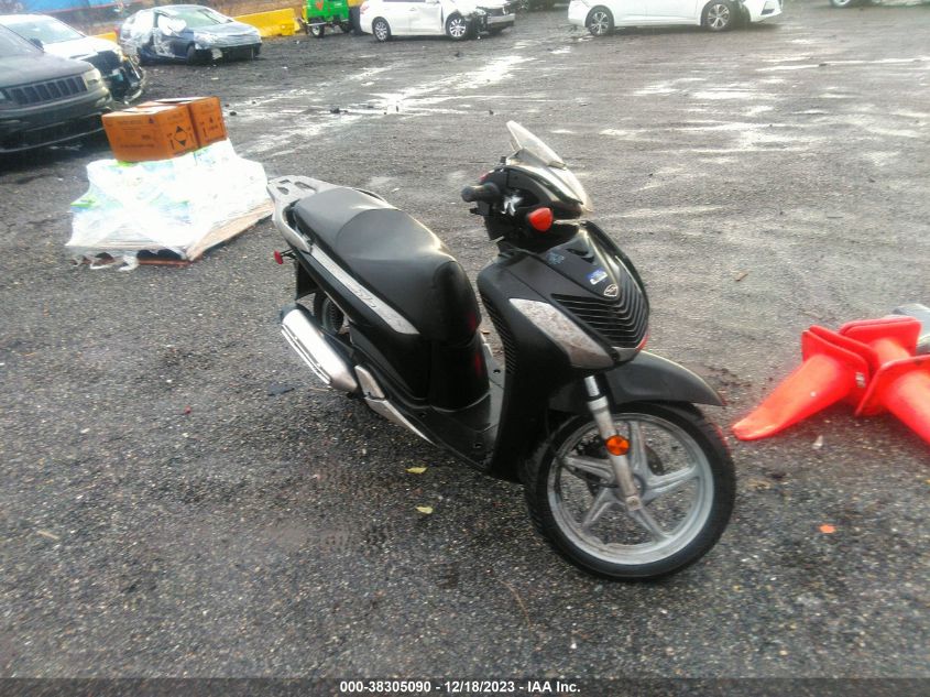 2010 HONDA SH150 D - ZDCKF1013AF002435