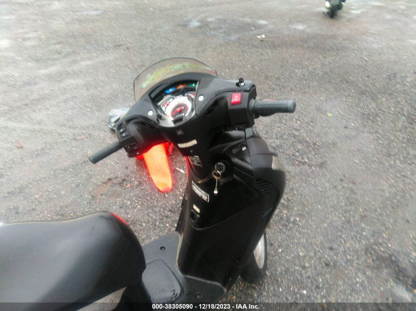 2010 HONDA SH150 D ZDCKF1013AF002435
