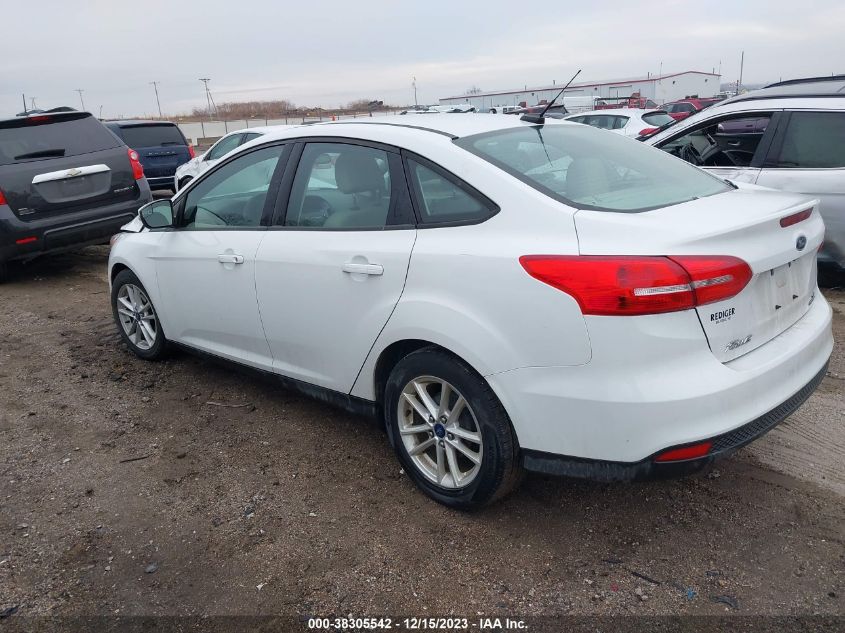 2015 FORD FOCUS SE - 1FADP3F25FL337039