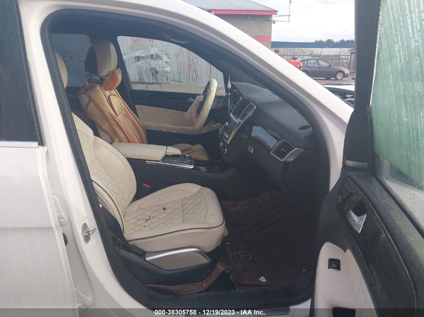 2015 MERCEDES-BENZ GL 550 4MATIC - 4JGDF7DE2FA516339