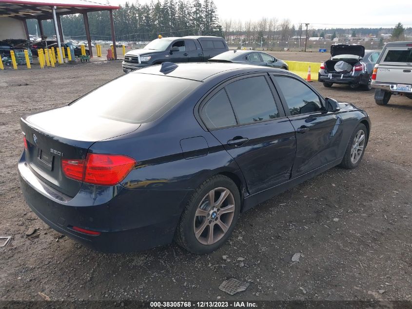 2014 BMW 320I XDRIVE - WBA3C3G55ENS69013