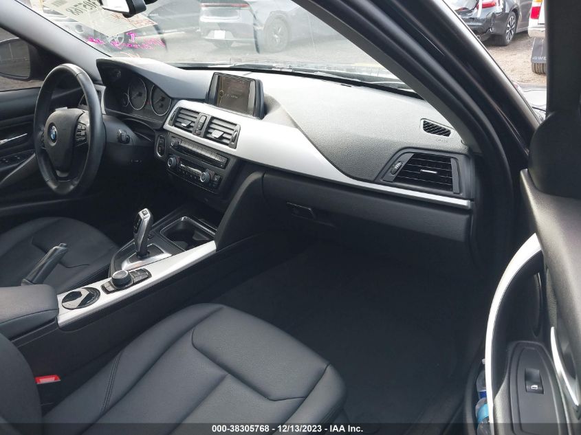 2014 BMW 320I XDRIVE - WBA3C3G55ENS69013