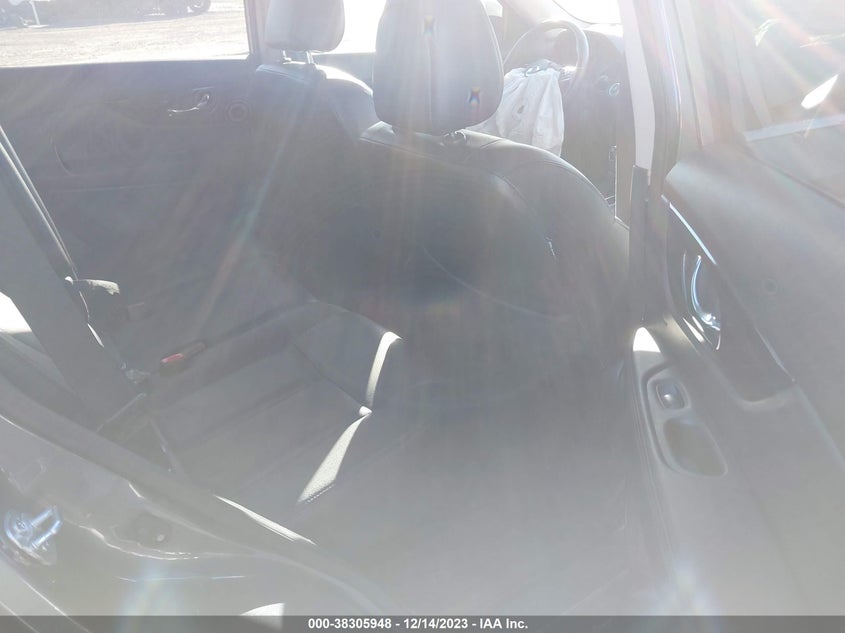 VIN 5N1AT2MT7JC785463 2018 NISSAN ROGUE SL