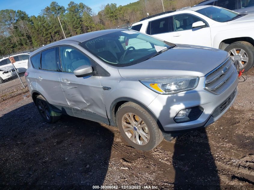 2017 FORD ESCAPE SE - 1FMCU0GD6HUB19424