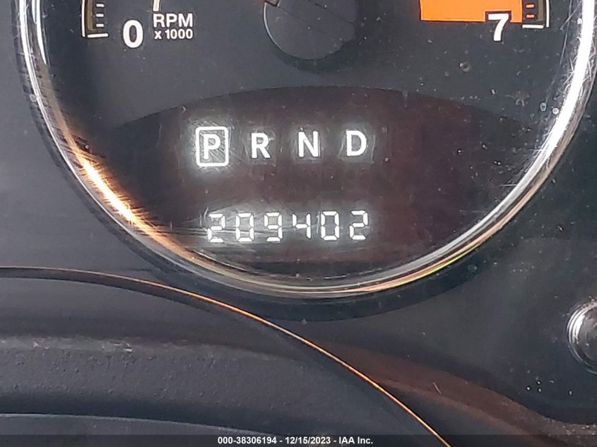 2017 JEEP COMPASS LATITUDE 4X4 - 1C4NJDEB9HD143036