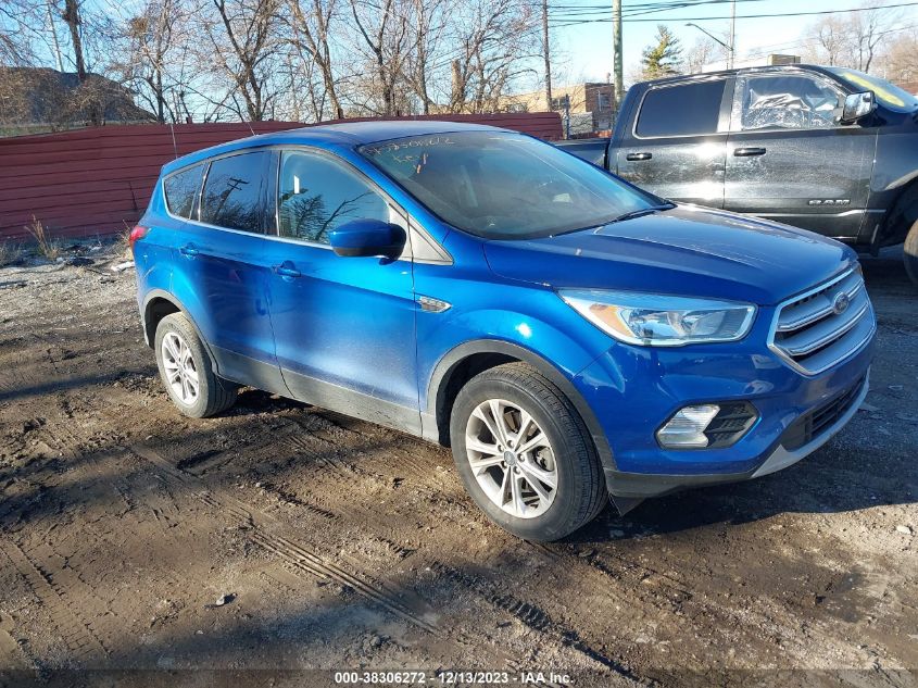 2019 FORD ESCAPE SE - 1FMCU9GD8KUB85713