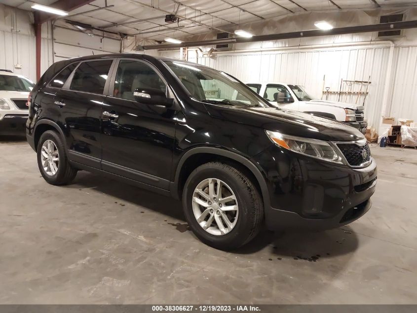 2014 KIA SORENTO LX - 5XYKT3A64EG467010