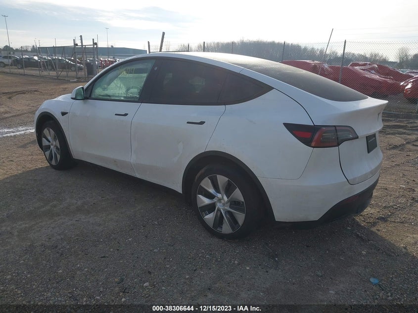 VIN 7SAYGAEEXNF514622 2022 TESLA MODEL Y