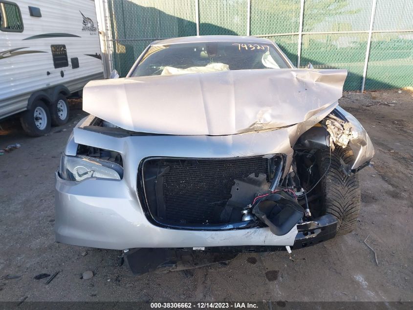 2015 CHRYSLER 300 S - 2C3CCABG5FH743217