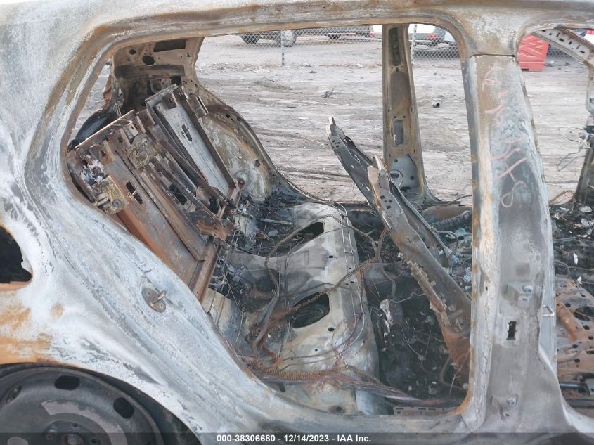 2017 VOLKSWAGEN GOLF R 4-DOOR W/DCC   NAVIGATION WVWWF7AUXHW026570