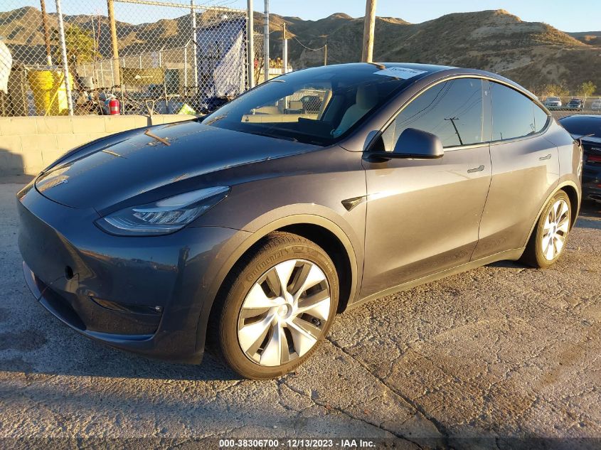 2021 TESLA MODEL Y LONG RANGE DUAL MOTOR ALL-WHEEL DRIVE - 5YJYGAEEXMF299352