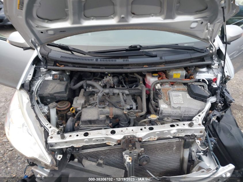 2014 TOYOTA PRIUS C - JTDKDTB36E1075518