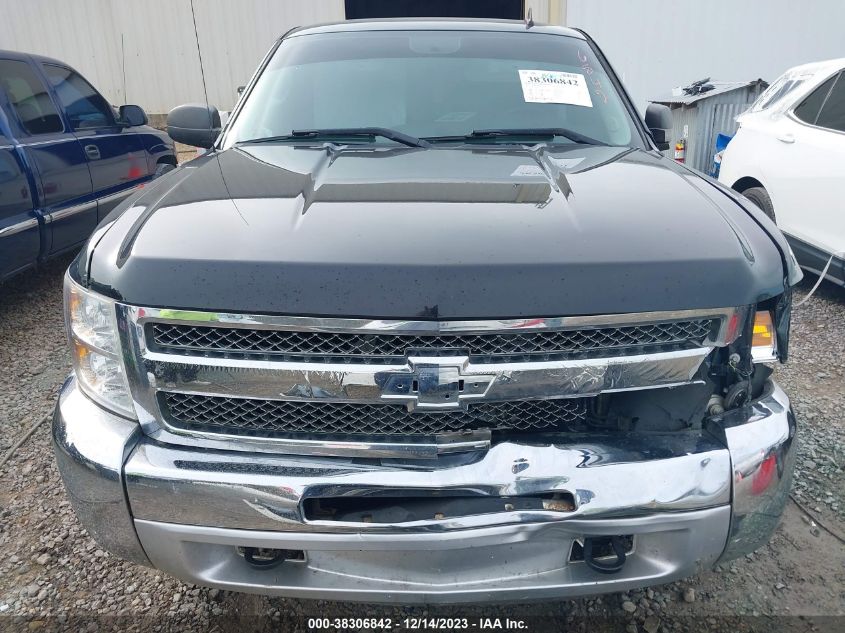 2013 CHEVROLET SILVERADO 1500 LT - 1GCRCSE03DZ245573