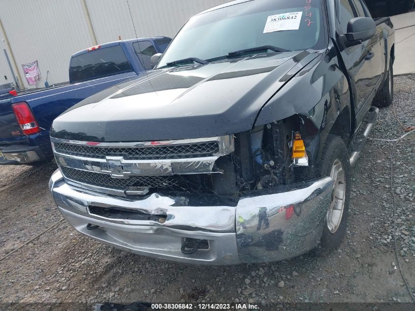 2013 CHEVROLET SILVERADO 1500 LT - 1GCRCSE03DZ245573