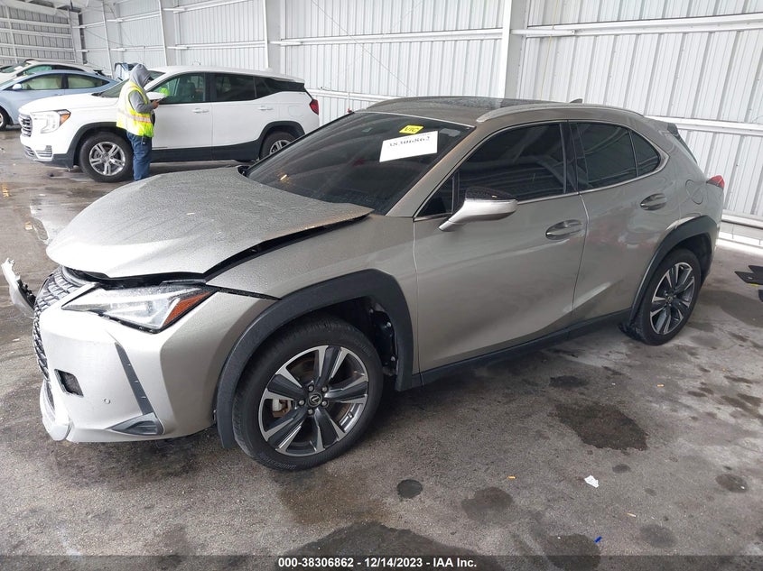 VIN JTHX3JBH4N2049081 2022 LEXUS UX 200