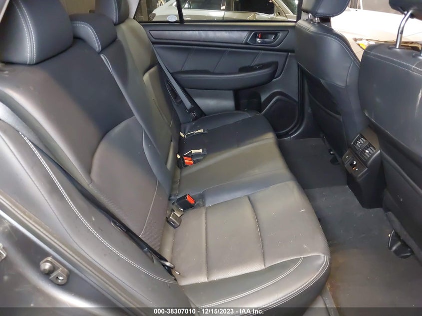 VIN 4S4BSANC7K3235102 2019 SUBARU OUTBACK 2.5I LIMITED