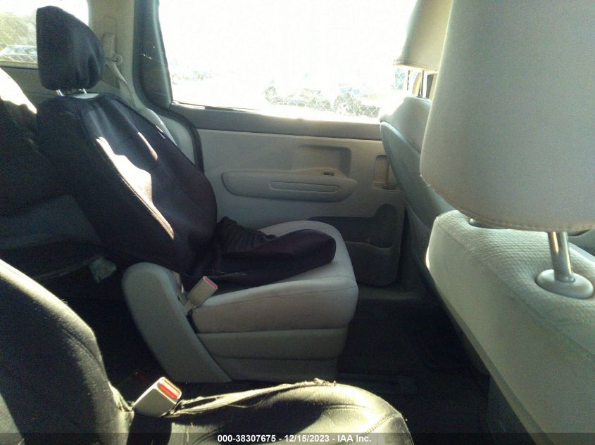 2016 KIA SEDONA LX - KNDMB5C14G6116371