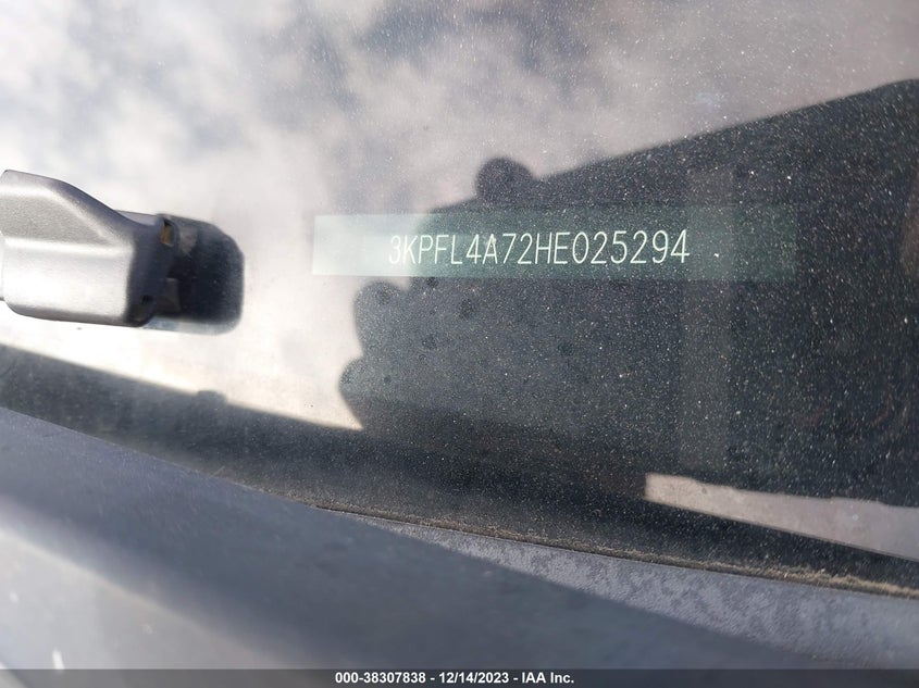 VIN 3KPFL4A72HE025294 2017 KIA FORTE LX