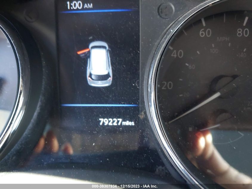 2018 NISSAN ROGUE SV/SL - 5N1AT2MV4JC709071