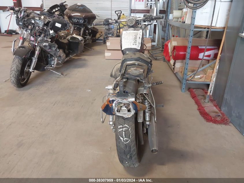 2000 HARLEY-DAVIDSON XL1200 C - 1HD1CGP13YK148290