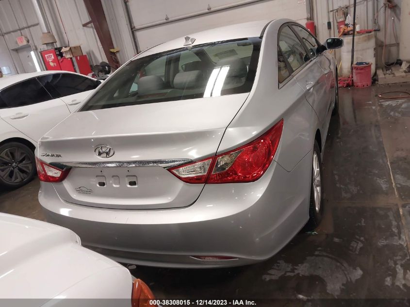 2013 HYUNDAI SONATA GLS - 5NPEB4AC4DH777516