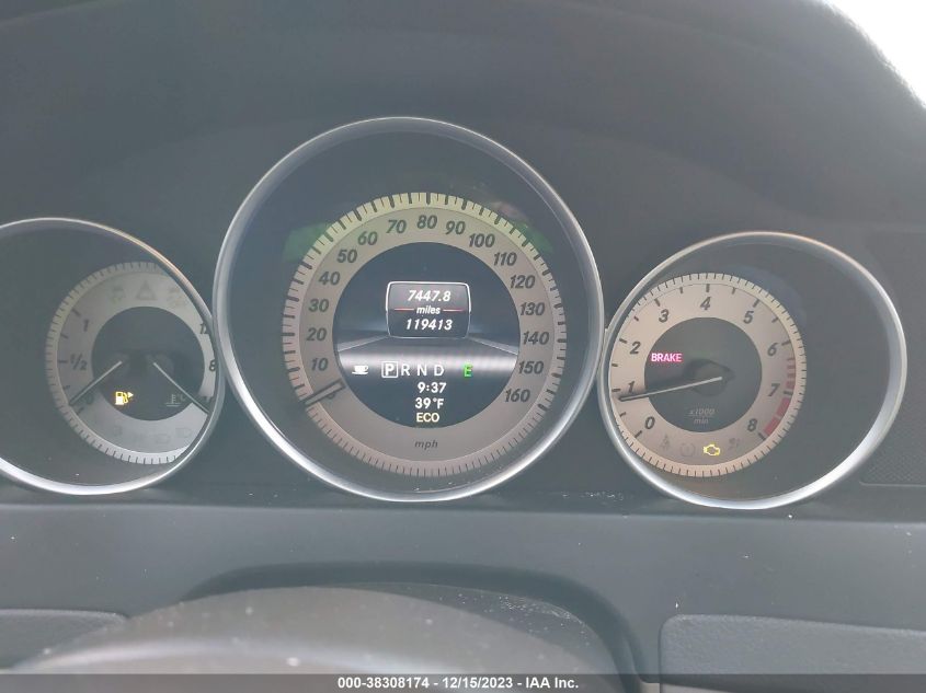 2013 MERCEDES-BENZ C 300 LUXURY 4MATIC/SPORT 4MATIC - WDDGF8AB2DR258555