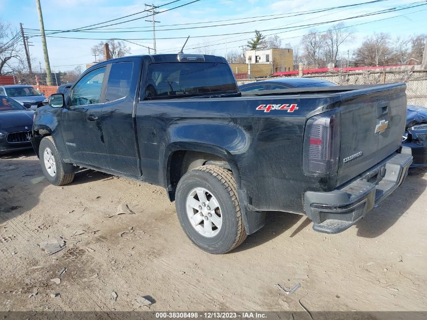 VIN 1GCHTBEA1J1219956 2018 CHEVROLET COLORADO no.3